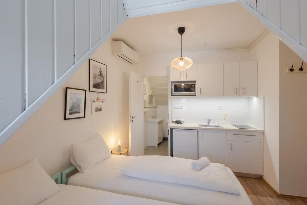 Kekmadaras Vendeghaz Tihany Extérieur photo